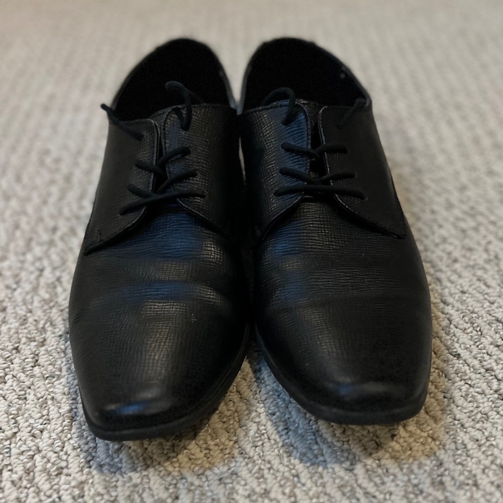 The Brodie Calvin Klein Dress Shoes, Size 10.5, Men’s